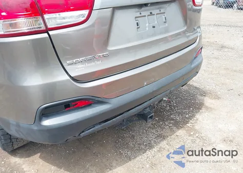 2016 Kia Sorento 3.3L Lx from USA, damaged, VIN 5XYPG4A58GG009688